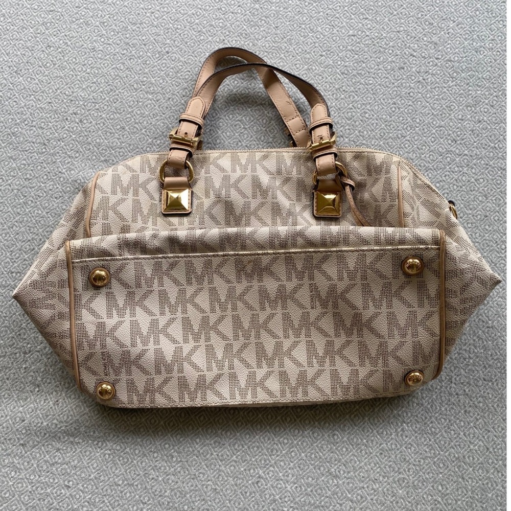 Michael Kors Satchel Womens Medium Cream Tan Monogram Logo Studded Handbag Bag